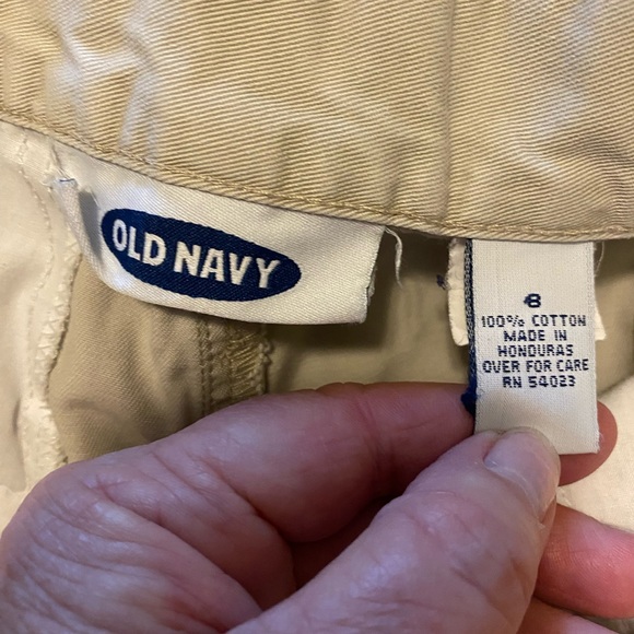 Old Navy Shorts size 8 - Picture 3 of 3